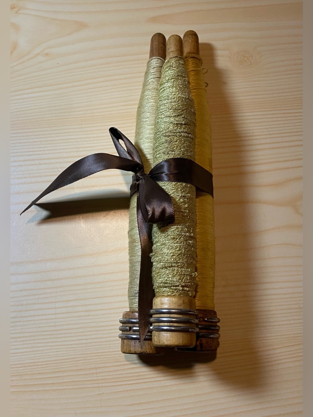 Set Lot 3 Vintage Antique Wooden Bobbins Spool Fabric EA Germany 634 628 652